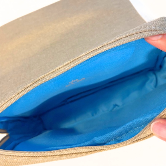 KLM JANTAMINIAU Amenity Travel Kit Taupe Cream Blue Striped - Picture 6 of 6